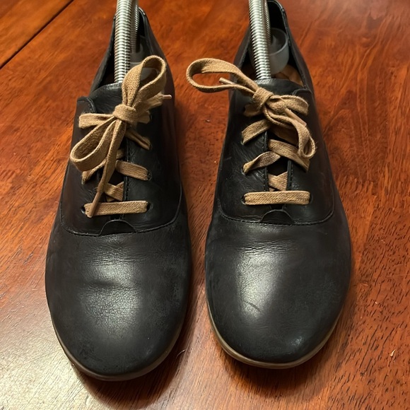 Born Shoes - Born Black Oxfords with Smooth Leather Finish